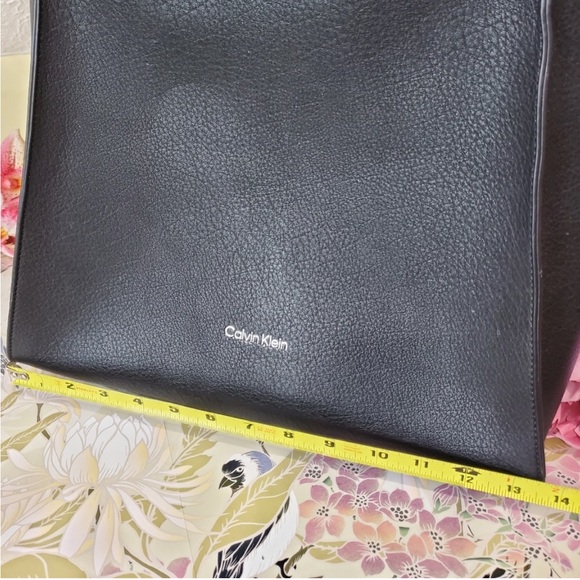 Calvin Klein Reyna North South Tote Black - Picture 4 of 6